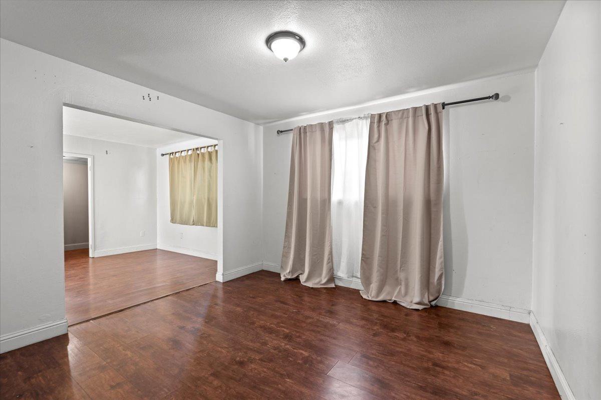 Detail Gallery Image 16 of 25 For 2004 Blue Gum Ave, Modesto,  CA 95358 - 3 Beds | 1 Baths