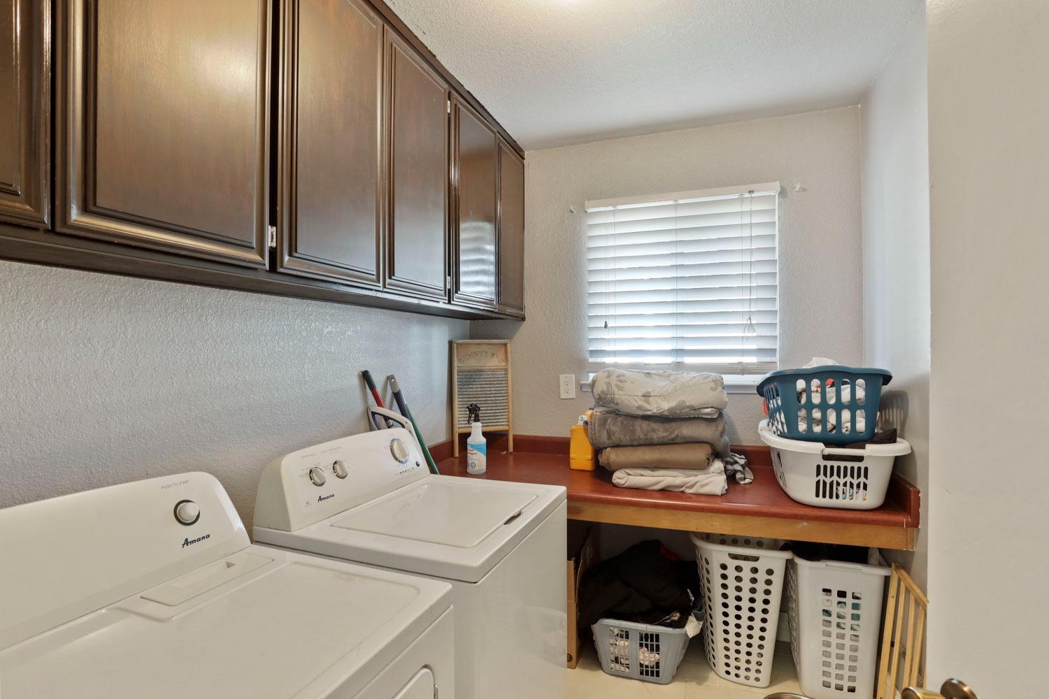 Detail Gallery Image 31 of 42 For 818 Foxfire Dr, Manteca,  CA 95337 - 3 Beds | 2 Baths
