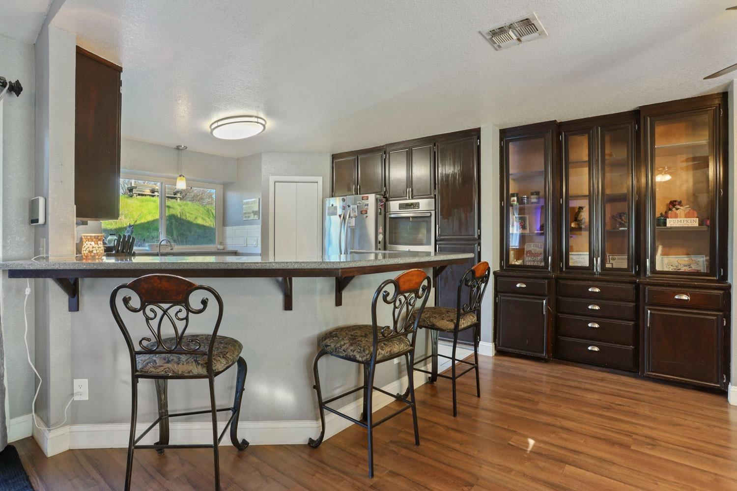 Detail Gallery Image 17 of 42 For 818 Foxfire Dr, Manteca,  CA 95337 - 3 Beds | 2 Baths