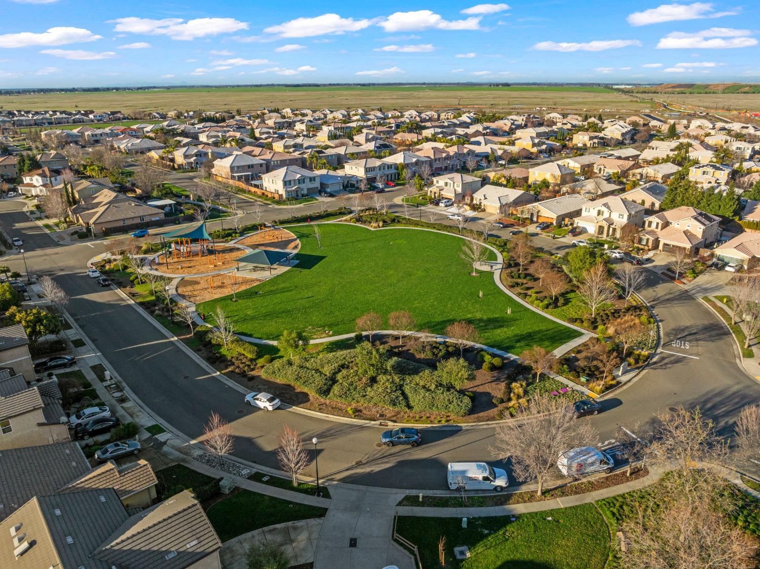 Amberly Court, Roseville, California image 3