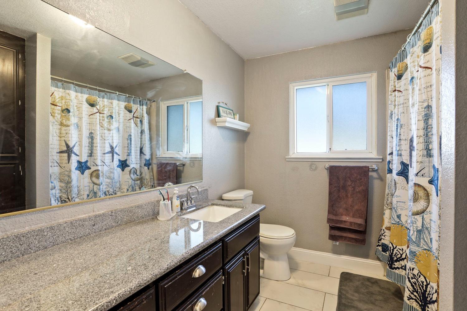 Detail Gallery Image 30 of 42 For 818 Foxfire Dr, Manteca,  CA 95337 - 3 Beds | 2 Baths