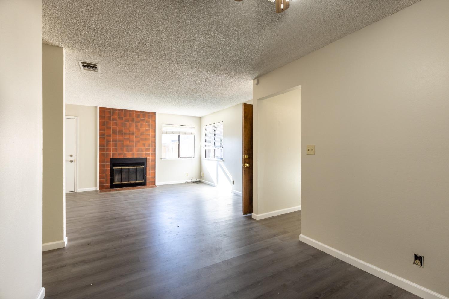 Veronica Court, Antioch, California image 8