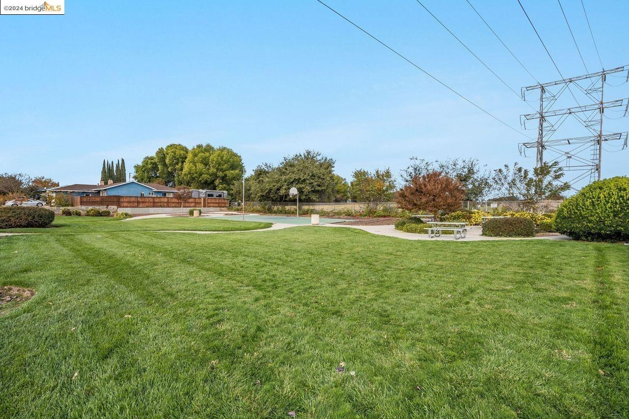 Veronica Court, Antioch, California image 24