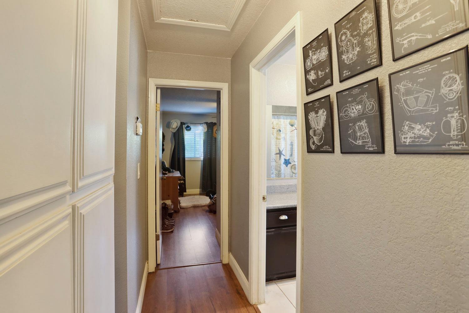 Detail Gallery Image 32 of 42 For 818 Foxfire Dr, Manteca,  CA 95337 - 3 Beds | 2 Baths