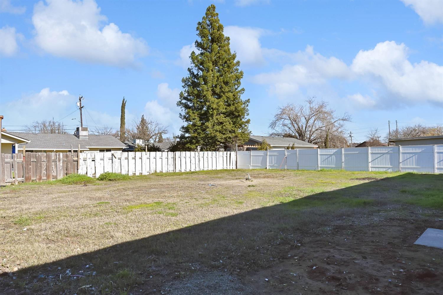 16th Street, Olivehurst, California image 17