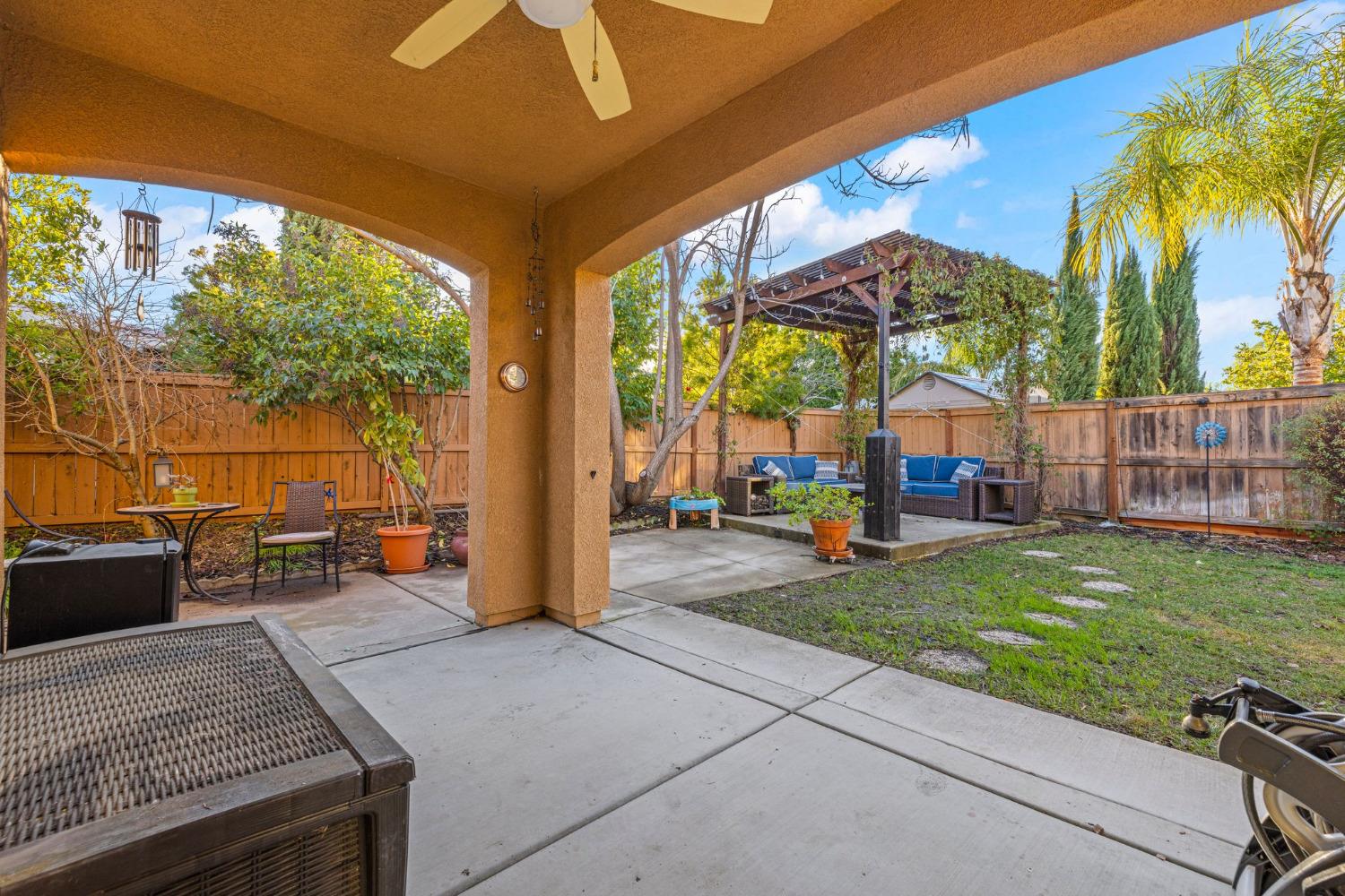 Amberly Court, Roseville, California image 30