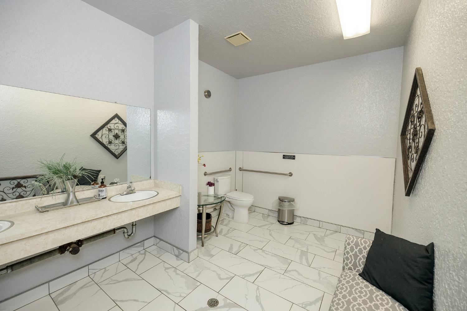 Detail Gallery Image 22 of 22 For 1214 11th St, Modesto,  CA 95354 - – Beds | – Baths