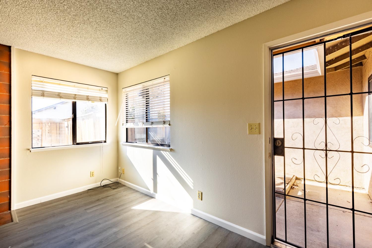 Veronica Court, Antioch, California image 4
