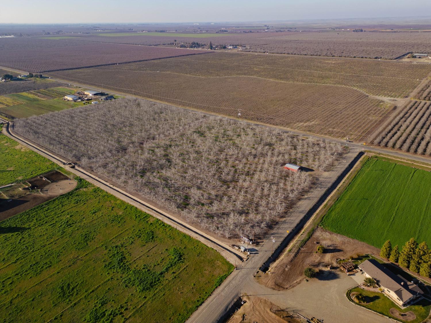 Whealan Road, Le Grand, California image 16