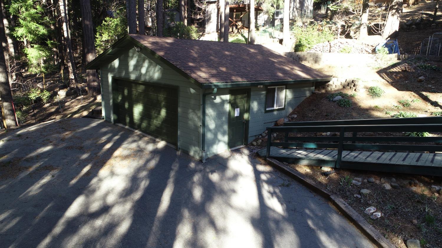 Lakewood Drive, Pollock Pines, California image 18