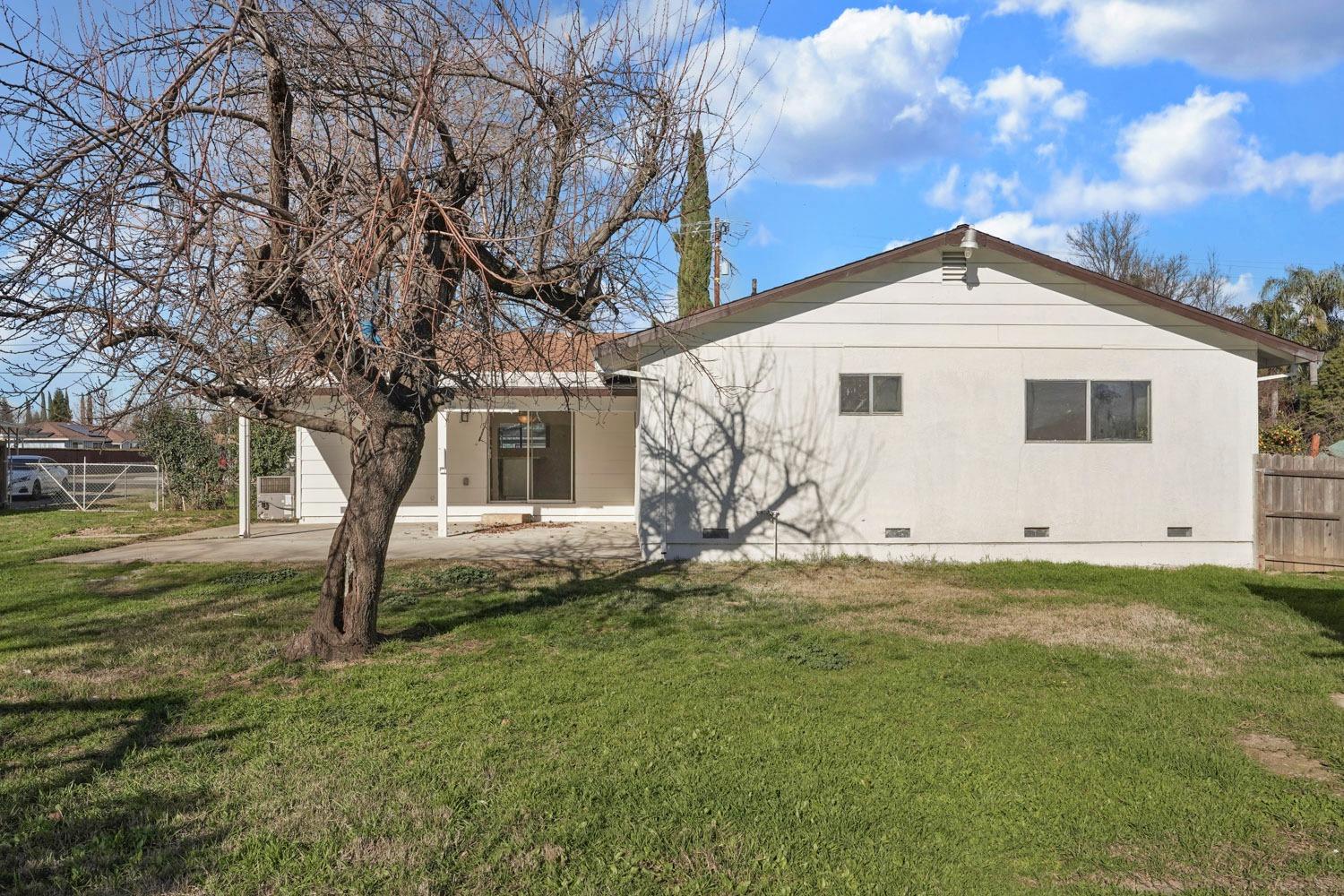 Cedar Lane, Olivehurst, California image 38