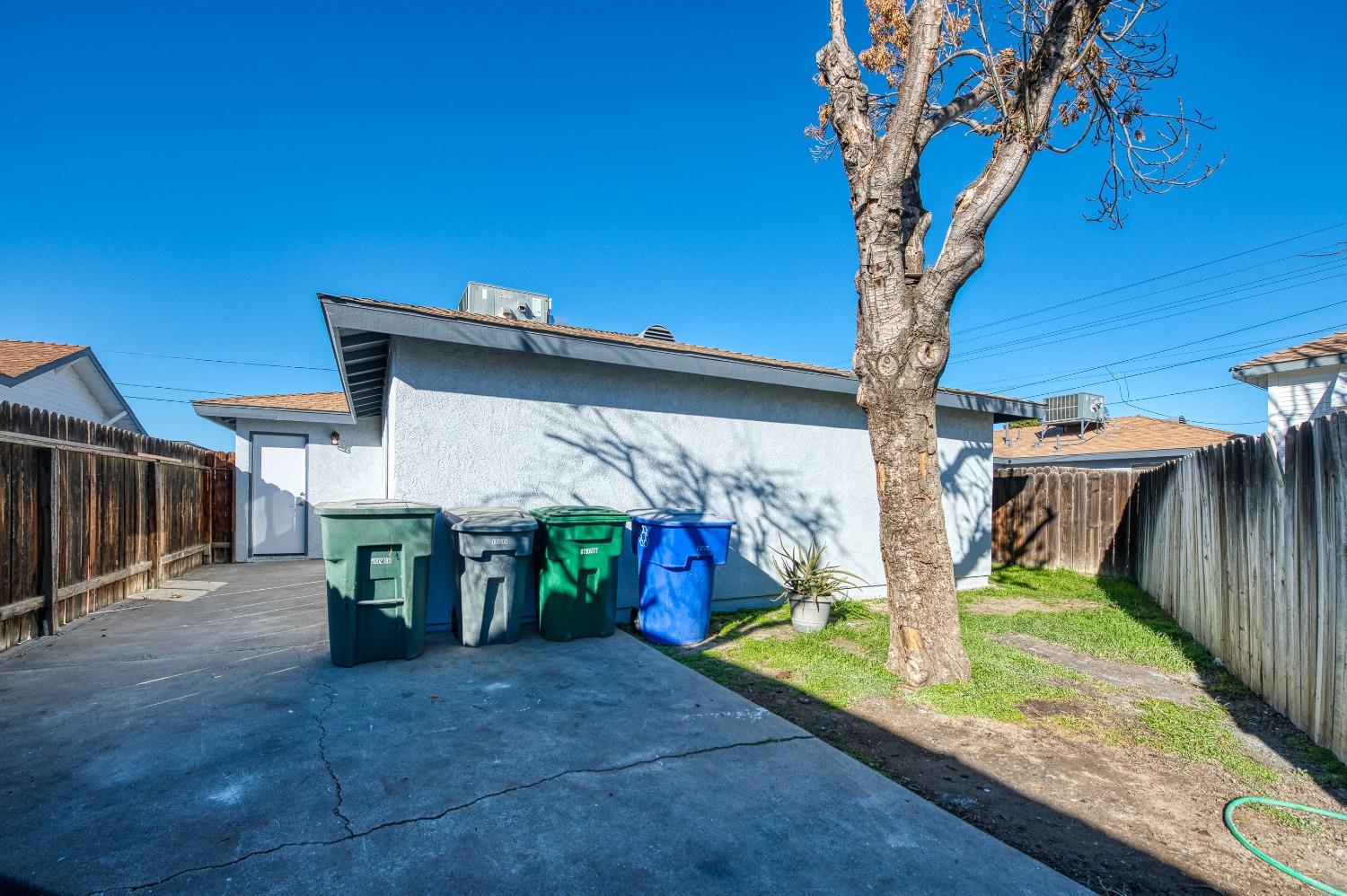 S Alfred Street, Coalinga, California image 30