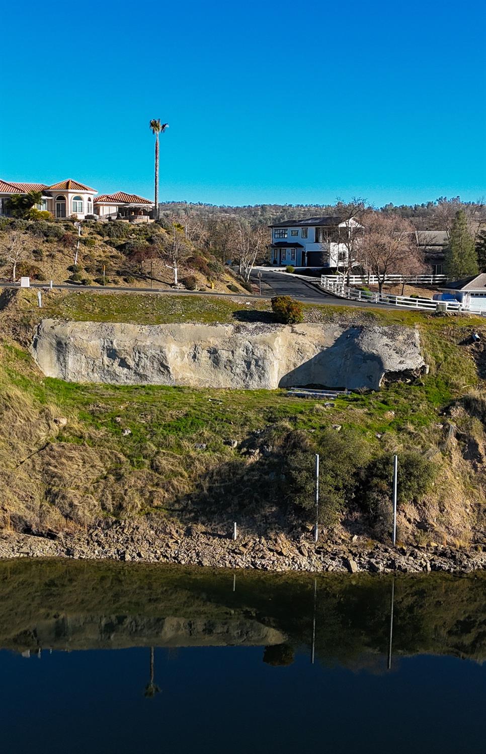 Shoreline Drive, Copperopolis, California image 3