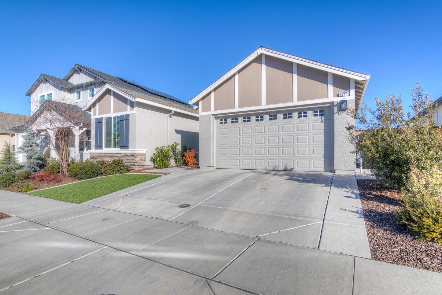 Cardero Way, Roseville, California image 1