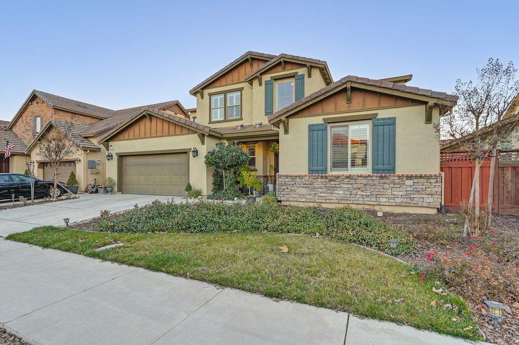 Detail Gallery Image 6 of 72 For 18273 E Melones Dr, Lathrop,  CA 95330 - 4 Beds | 3/1 Baths