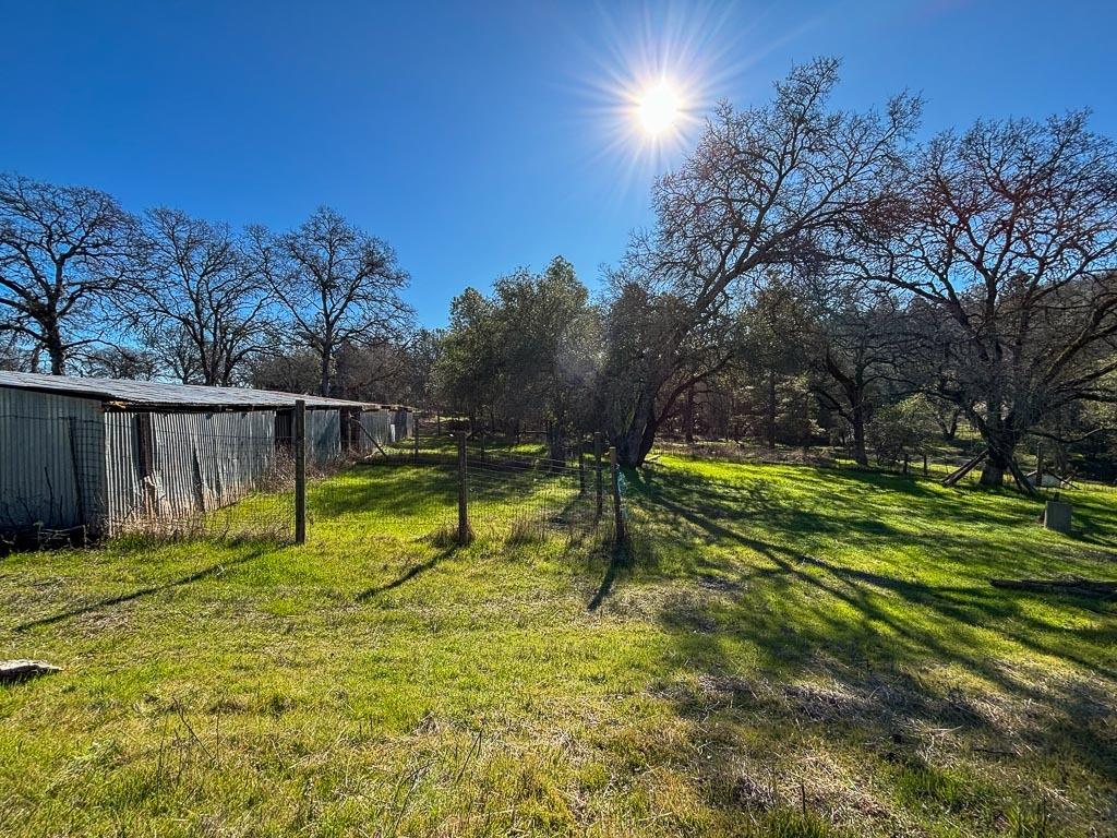 Detail Gallery Image 46 of 79 For 5421 Meadow Croft Ln, Pilot Hill,  CA 95664 - 3 Beds | 2/1 Baths