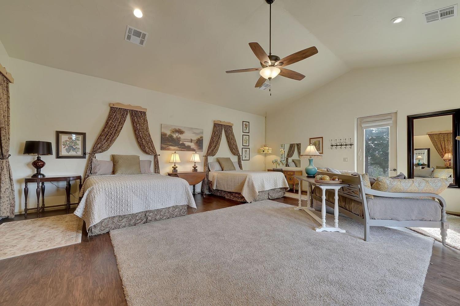 Detail Gallery Image 10 of 23 For 21645 Parrotts Ferry Rd, Columbia,  CA 95310 - – Beds | – Baths
