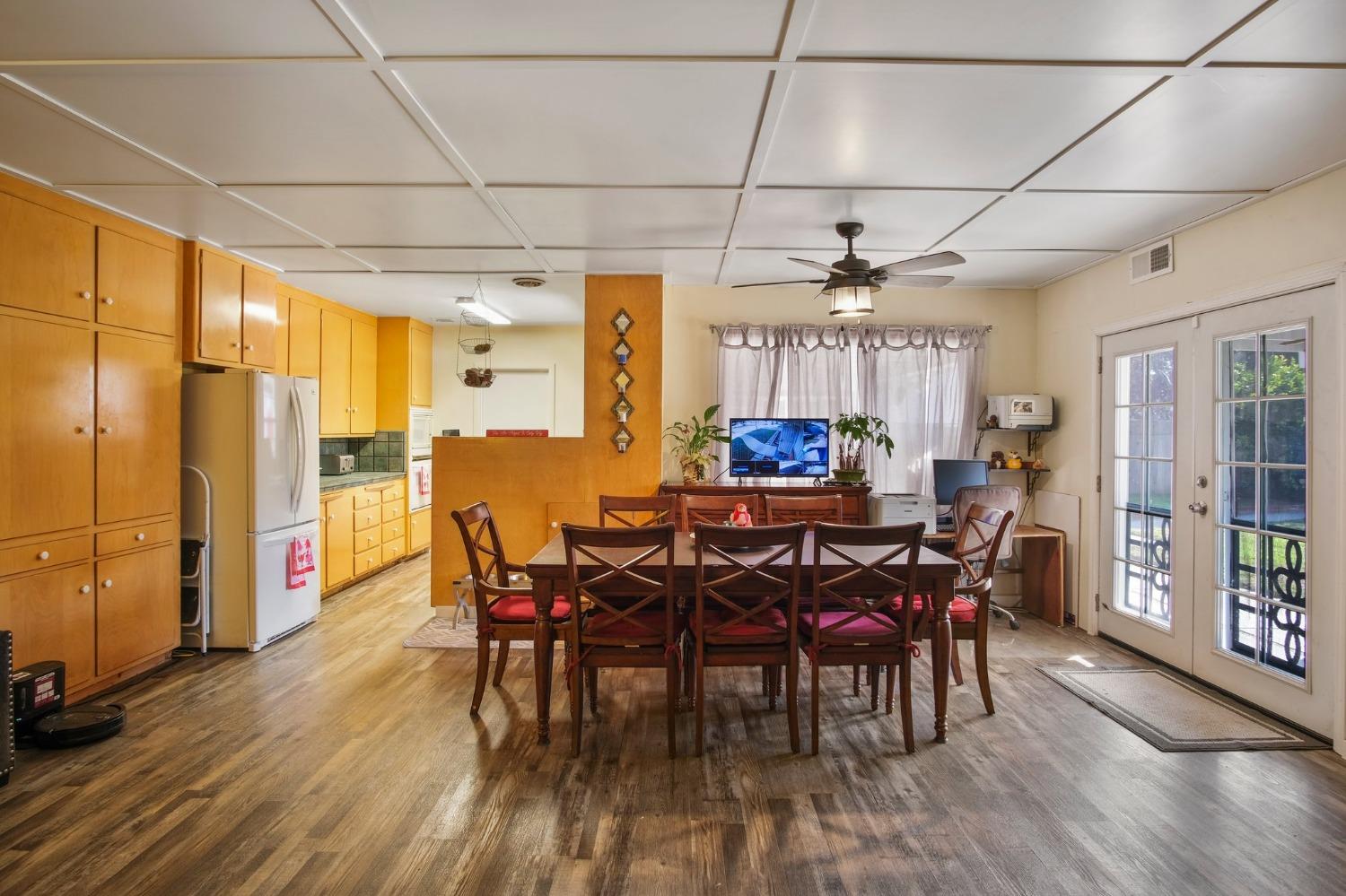 Detail Gallery Image 10 of 27 For 1138 Fordham Ave, Modesto,  CA 95350 - 3 Beds | 2 Baths