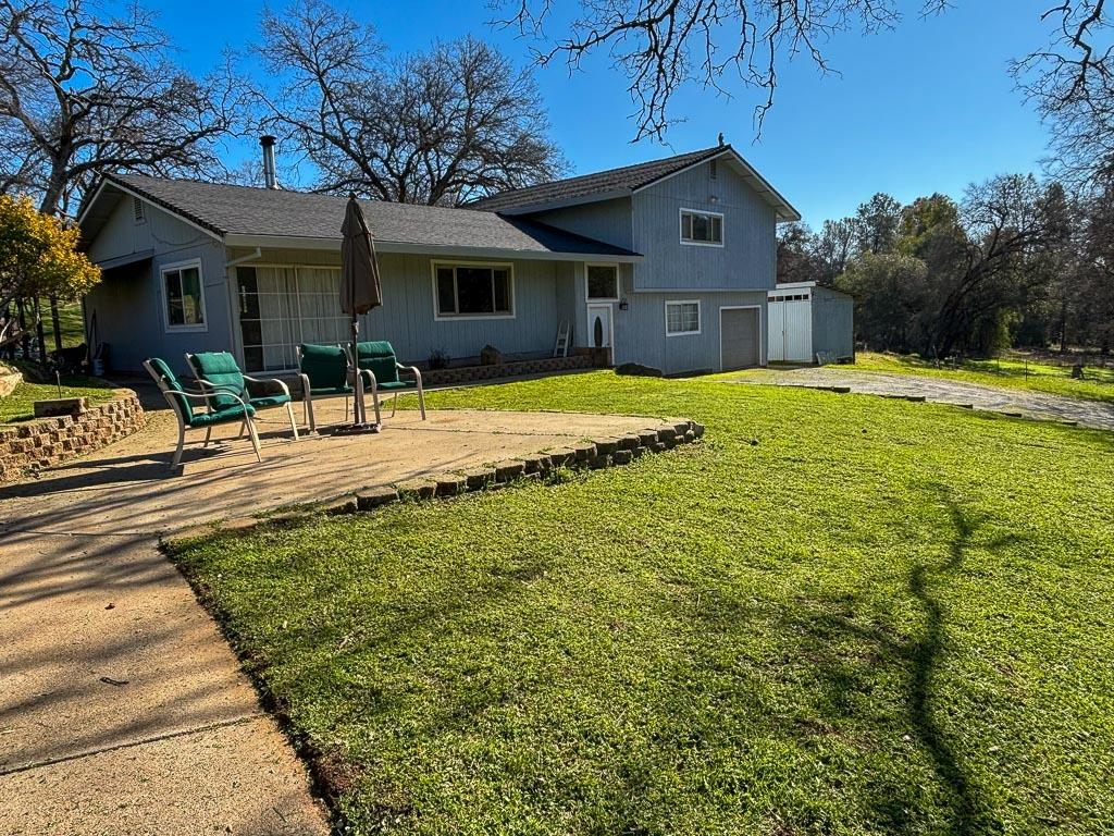Detail Gallery Image 32 of 79 For 5421 Meadow Croft Ln, Pilot Hill,  CA 95664 - 3 Beds | 2/1 Baths