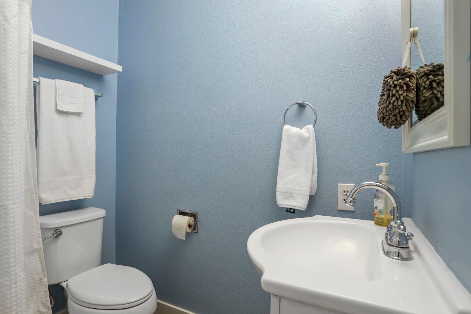 Detail Gallery Image 51 of 65 For 2335 Estate Dr, Stockton,  CA 95209 - 4 Beds | 3 Baths