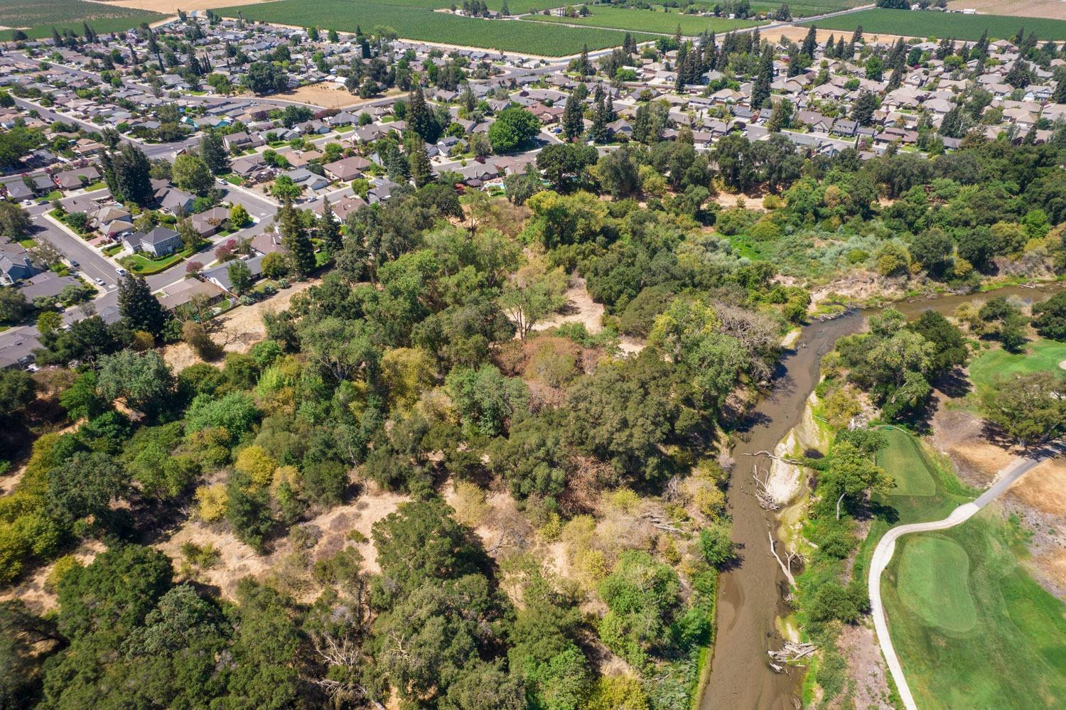 Detail Gallery Image 56 of 56 For 19591 Meadow View Dr, Woodbridge,  CA 95258 - 5 Beds | 3 Baths