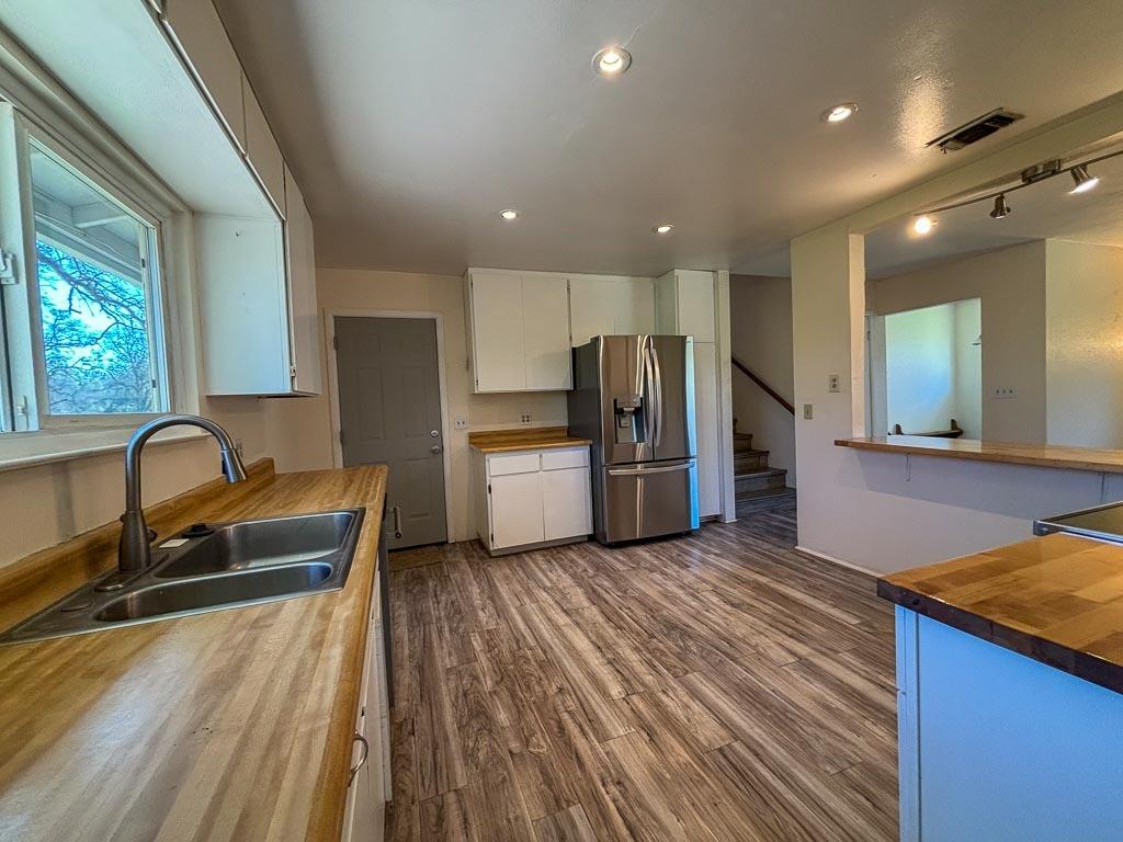 Detail Gallery Image 8 of 79 For 5421 Meadow Croft Ln, Pilot Hill,  CA 95664 - 3 Beds | 2/1 Baths