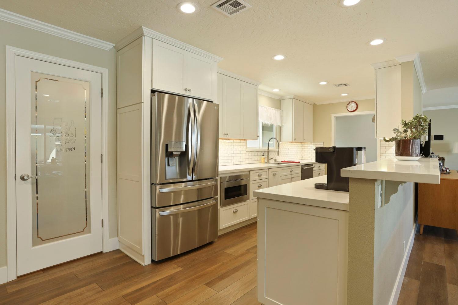 Detail Gallery Image 21 of 65 For 2335 Estate Dr, Stockton,  CA 95209 - 4 Beds | 3 Baths