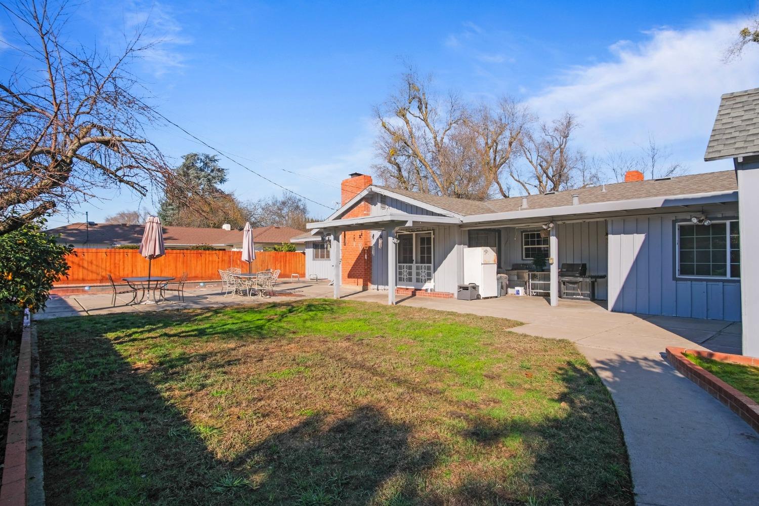 Detail Gallery Image 21 of 27 For 1138 Fordham Ave, Modesto,  CA 95350 - 3 Beds | 2 Baths