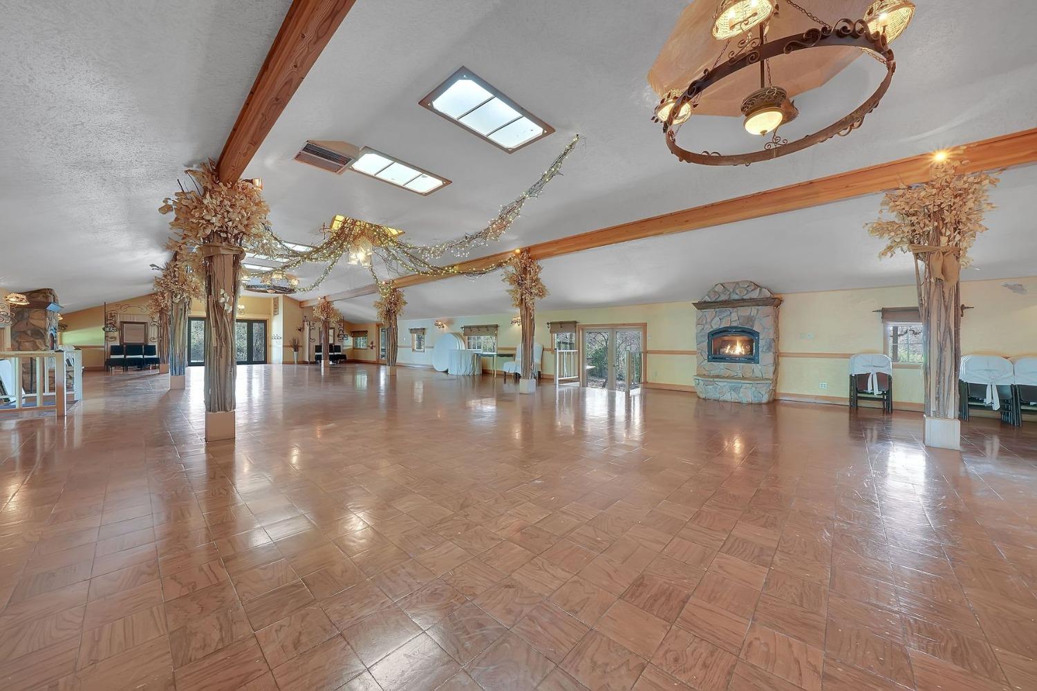 Detail Gallery Image 4 of 23 For 21645 Parrotts Ferry Rd, Columbia,  CA 95310 - – Beds | – Baths