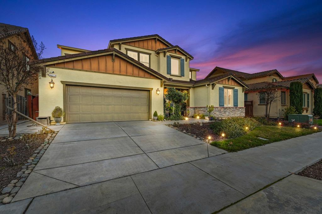 Detail Gallery Image 3 of 72 For 18273 E Melones Dr, Lathrop,  CA 95330 - 4 Beds | 3/1 Baths