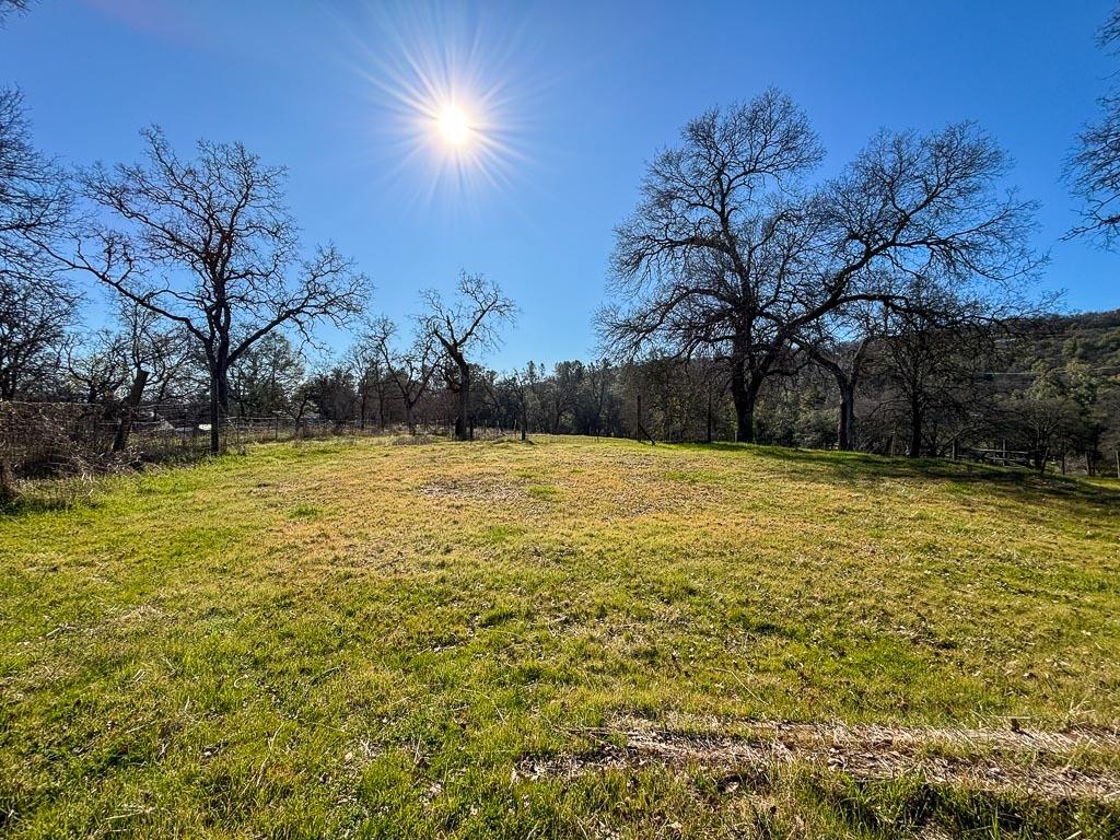 Detail Gallery Image 36 of 79 For 5421 Meadow Croft Ln, Pilot Hill,  CA 95664 - 3 Beds | 2/1 Baths