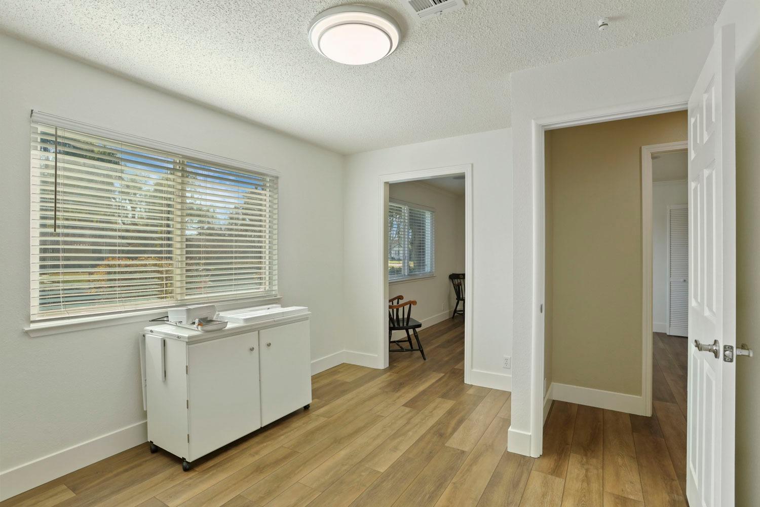 Detail Gallery Image 39 of 65 For 2335 Estate Dr, Stockton,  CA 95209 - 4 Beds | 3 Baths