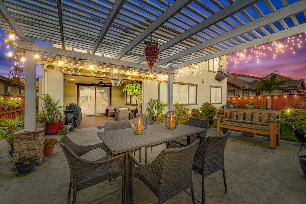 Detail Gallery Image 53 of 72 For 18273 E Melones Dr, Lathrop,  CA 95330 - 4 Beds | 3/1 Baths