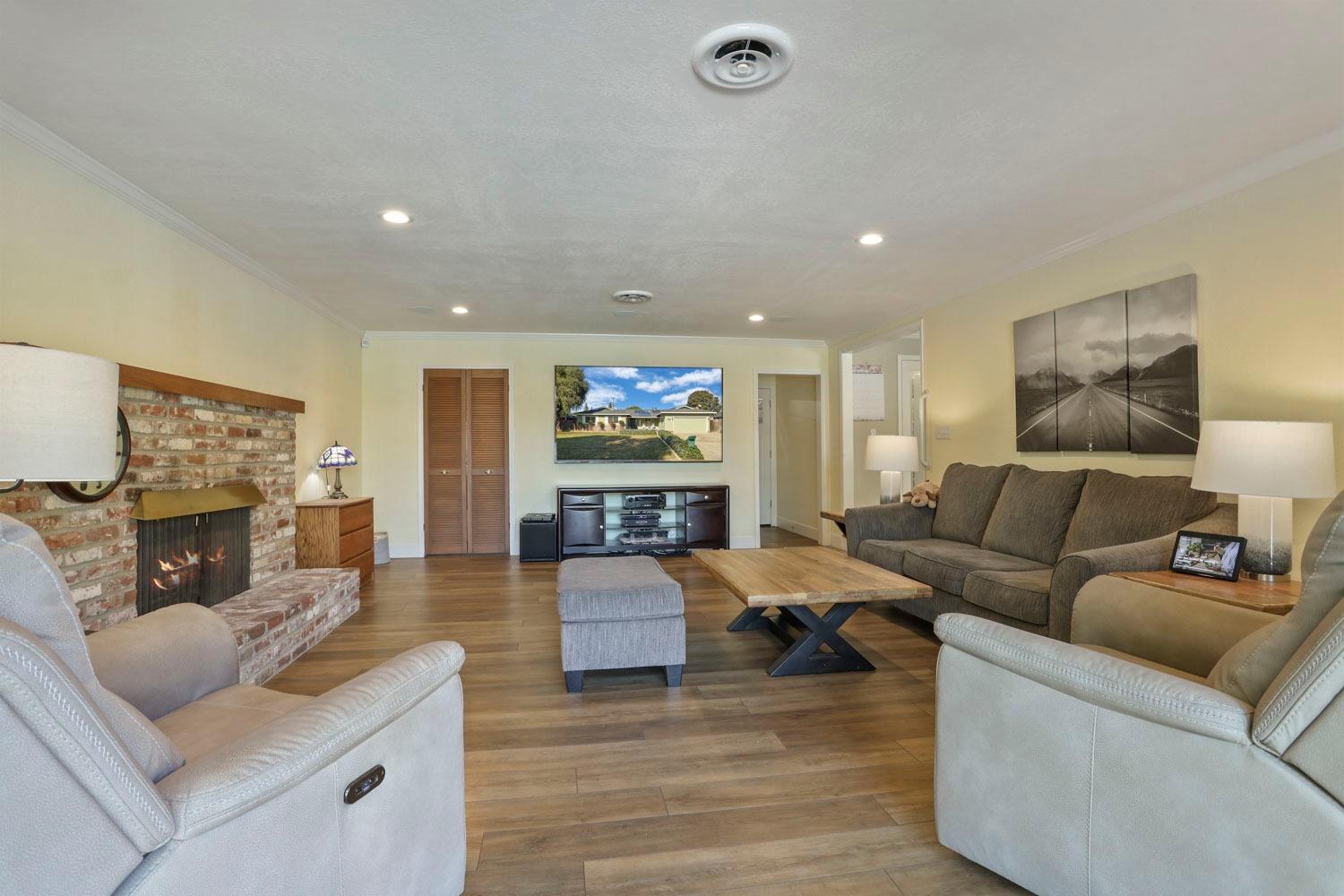 Detail Gallery Image 45 of 65 For 2335 Estate Dr, Stockton,  CA 95209 - 4 Beds | 3 Baths