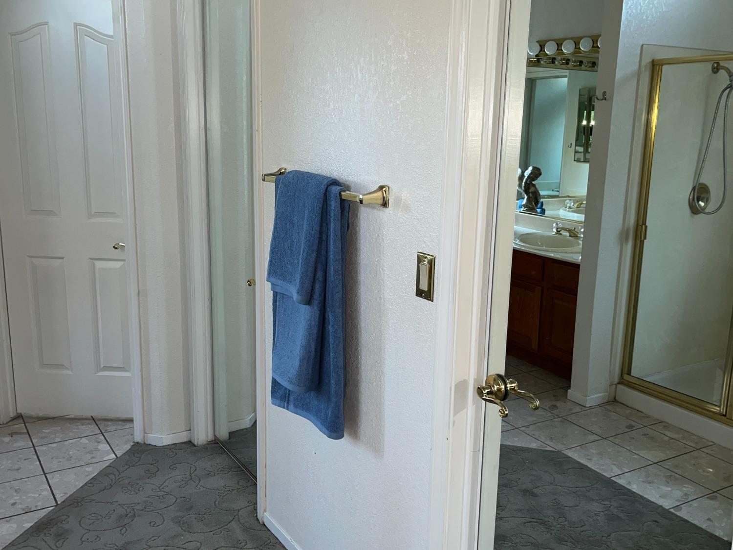 Detail Gallery Image 31 of 37 For 1525 Foxwood Dr, Tracy,  CA 95376 - 4 Beds | 3 Baths