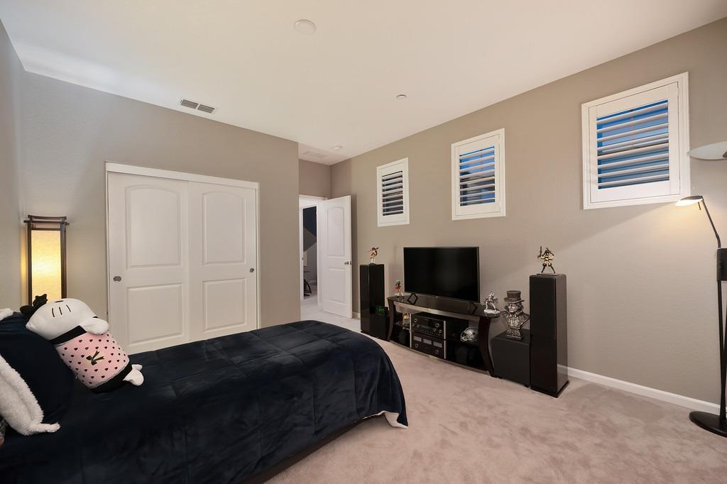 Detail Gallery Image 31 of 72 For 18273 E Melones Dr, Lathrop,  CA 95330 - 4 Beds | 3/1 Baths