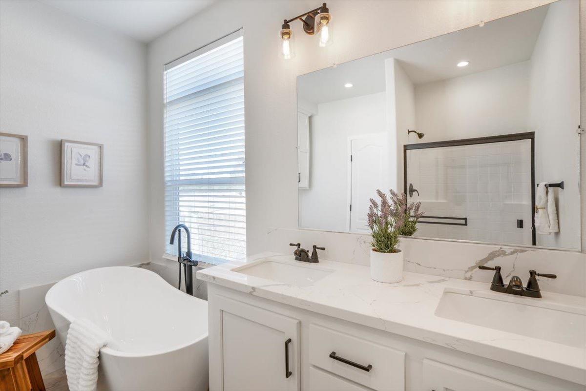 W Citracado Parkway #57, Escondido, California image 7