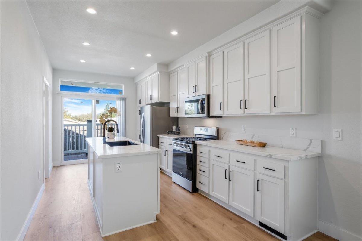 W Citracado Parkway #57, Escondido, California image 5