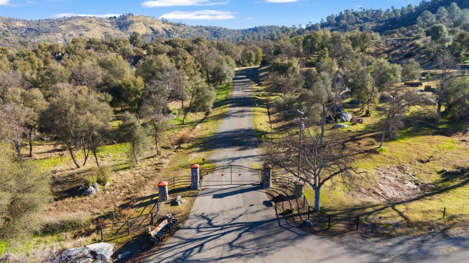 Blue Bonnet Lane, Mariposa, California image 1