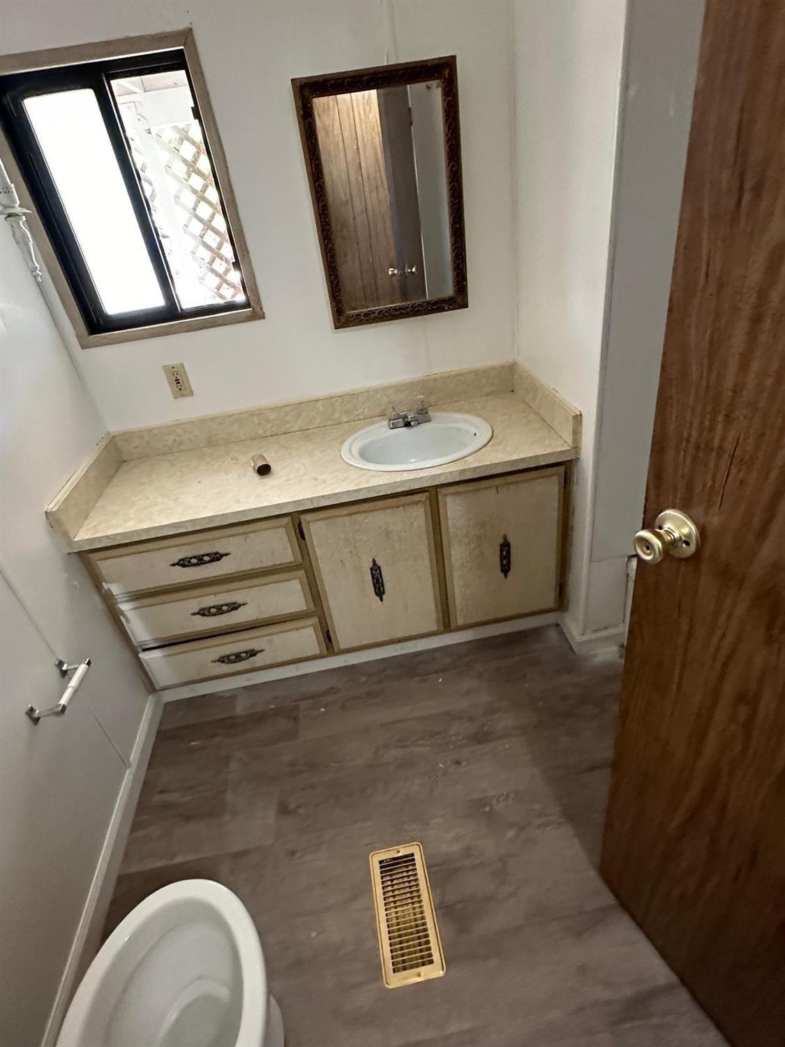 Detail Gallery Image 7 of 27 For 32358 Avenue 11 1/4, Madera,  CA 93636 - 2 Beds | 2 Baths