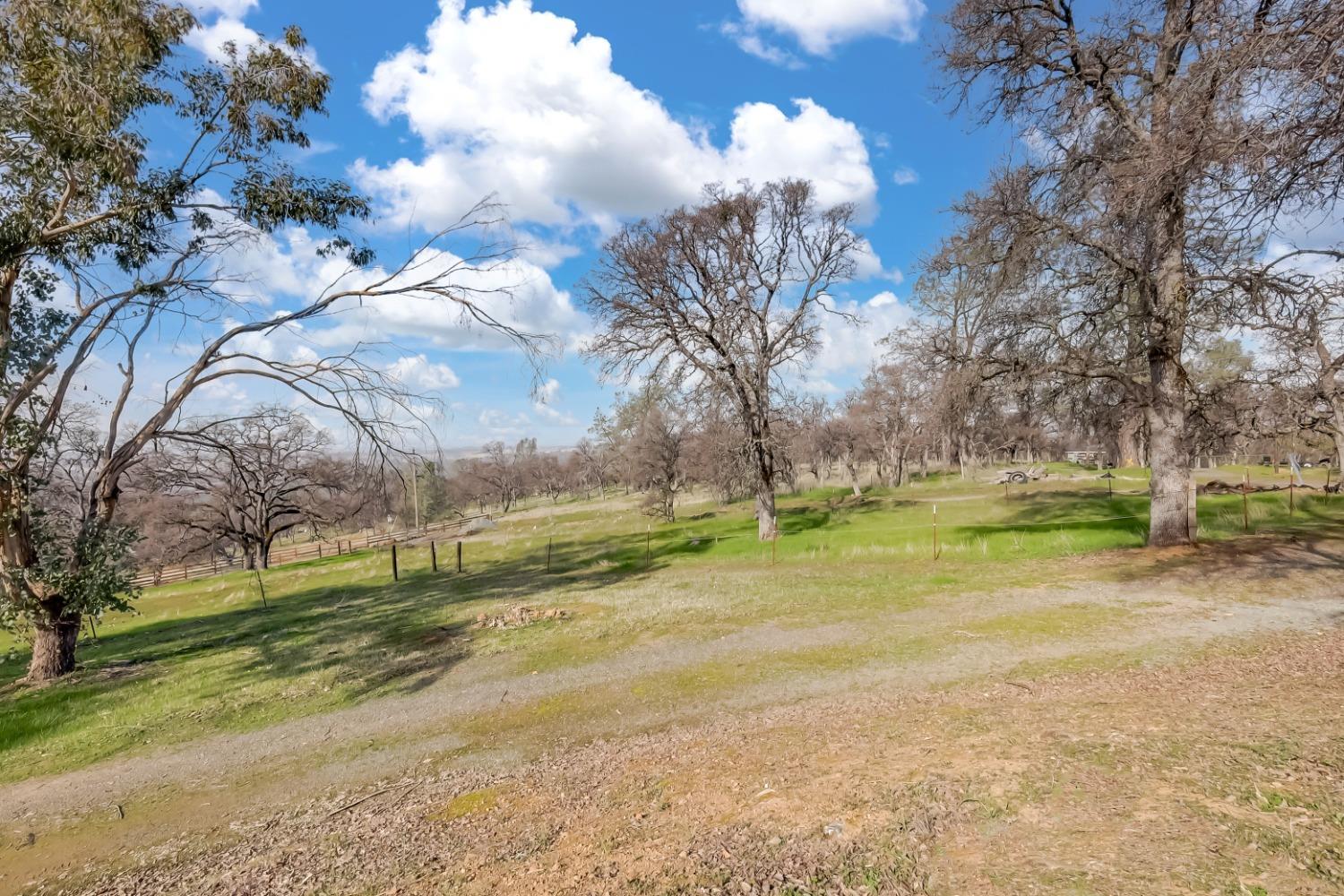 Detail Gallery Image 55 of 62 For 211 Sunny Hills Rd, Bangor,  CA 95901 - 2 Beds | 2 Baths