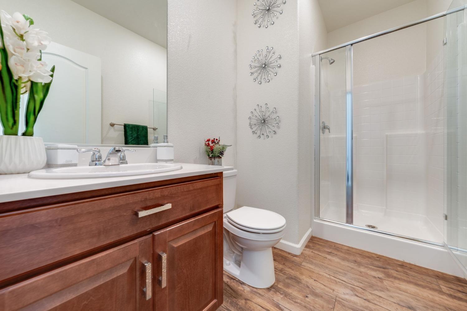 Detail Gallery Image 25 of 34 For 725 Sandstone Dr, Stockton,  CA 95206 - 3 Beds | 3 Baths