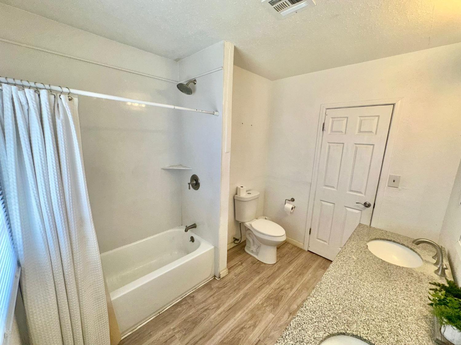 Detail Gallery Image 27 of 55 For 917 N Central Ave, Modesto,  CA 95351 - 3 Beds | 2 Baths