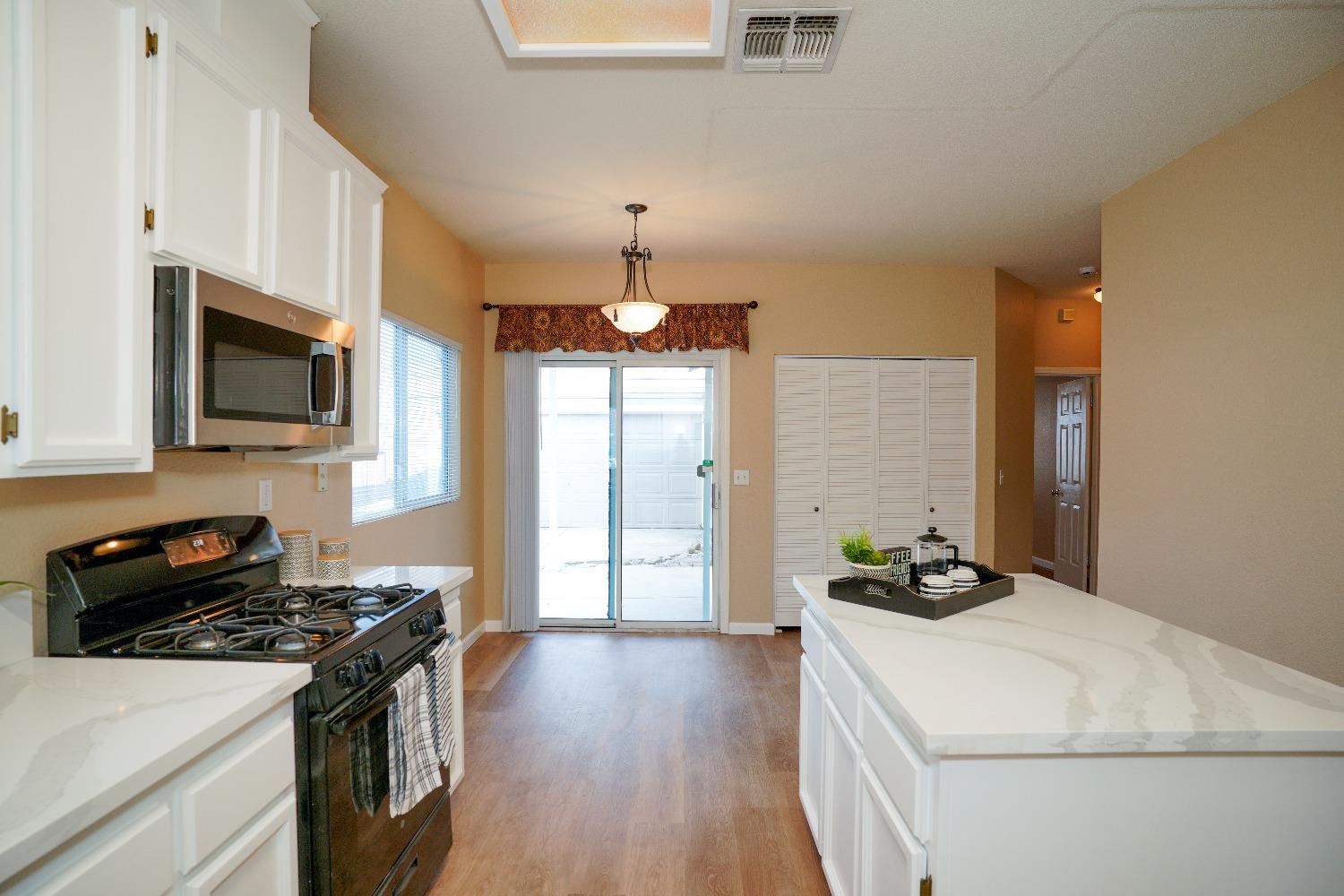 Dornajo Way #224, Sacramento, California image 17