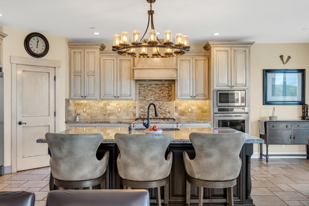Detail Gallery Image 16 of 96 For 10894 Alta Mesa Rd, Wilton,  CA 95693 - 5 Beds | 4 Baths