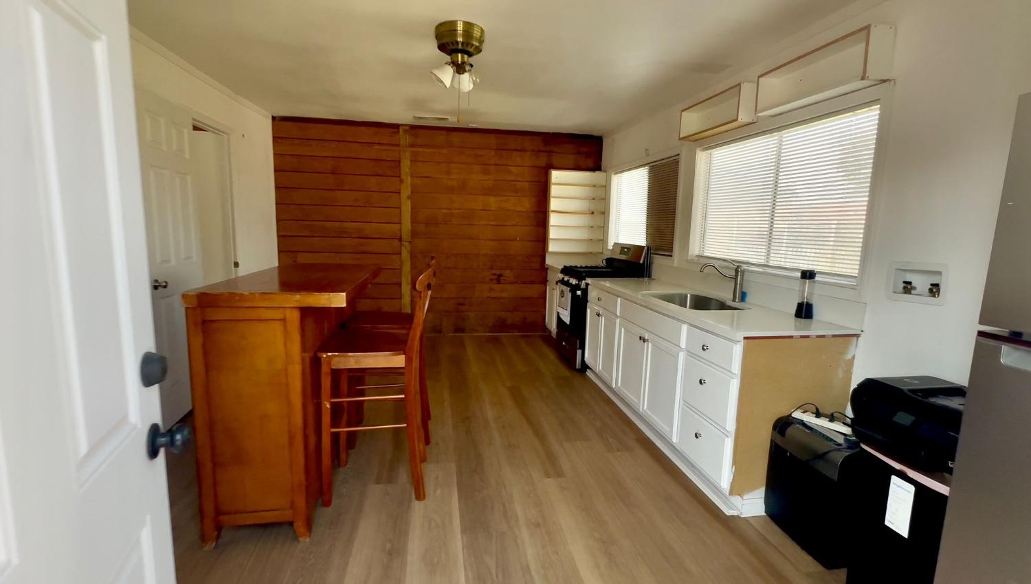 Detail Gallery Image 32 of 55 For 917 N Central Ave, Modesto,  CA 95351 - 3 Beds | 2 Baths