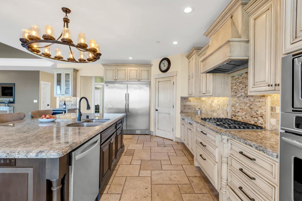 Detail Gallery Image 11 of 96 For 10894 Alta Mesa Rd, Wilton,  CA 95693 - 5 Beds | 4 Baths