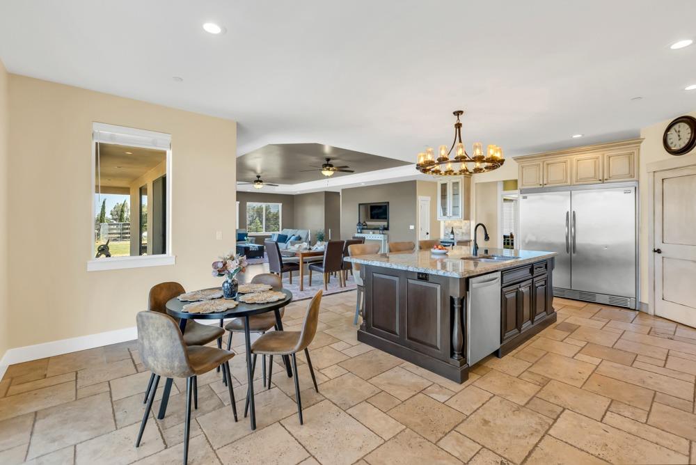 Detail Gallery Image 15 of 96 For 10894 Alta Mesa Rd, Wilton,  CA 95693 - 5 Beds | 4 Baths