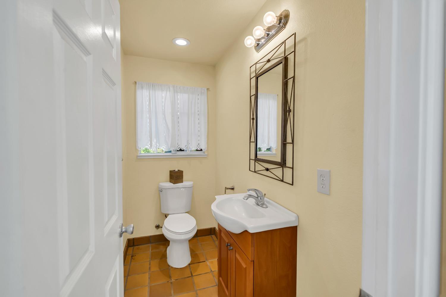 Detail Gallery Image 18 of 79 For 11909 Giusti Rd, Herald,  CA 95638 - 3 Beds | 2/1 Baths