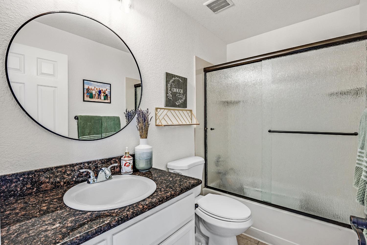 Detail Gallery Image 28 of 53 For 3646 Whispering Creek Cir, Stockton,  CA 95219 - 3 Beds | 2 Baths